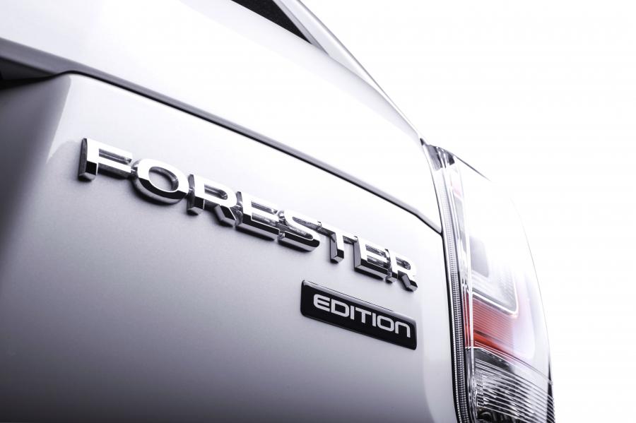 Логотип Subaru Forester Spring Edition 2019 года  (NL) (фото 4 из 6)
